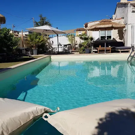 Tropical Spirit House Marignane