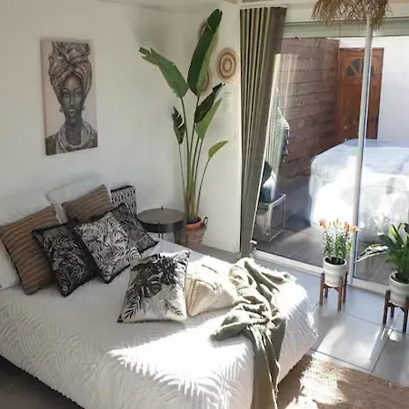 Villa Tropical Spirit House *